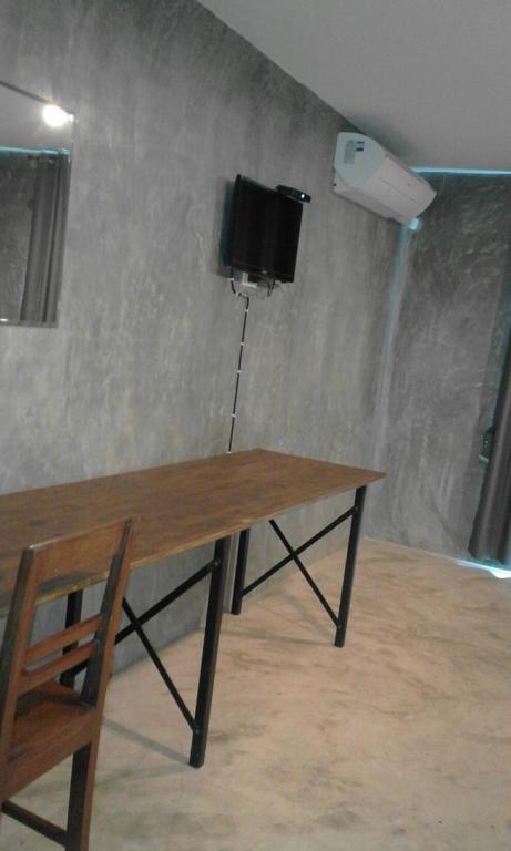 Come Moon Loft Hotel Phrae Zewnętrze zdjęcie